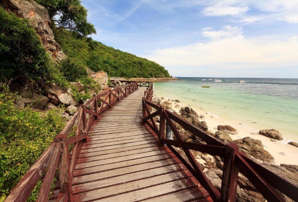 Pikun Resort Ко Ларн Екстериор снимка