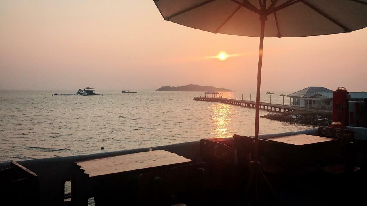 Pikun Resort Ко Ларн Екстериор снимка